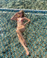 проститутка Вика